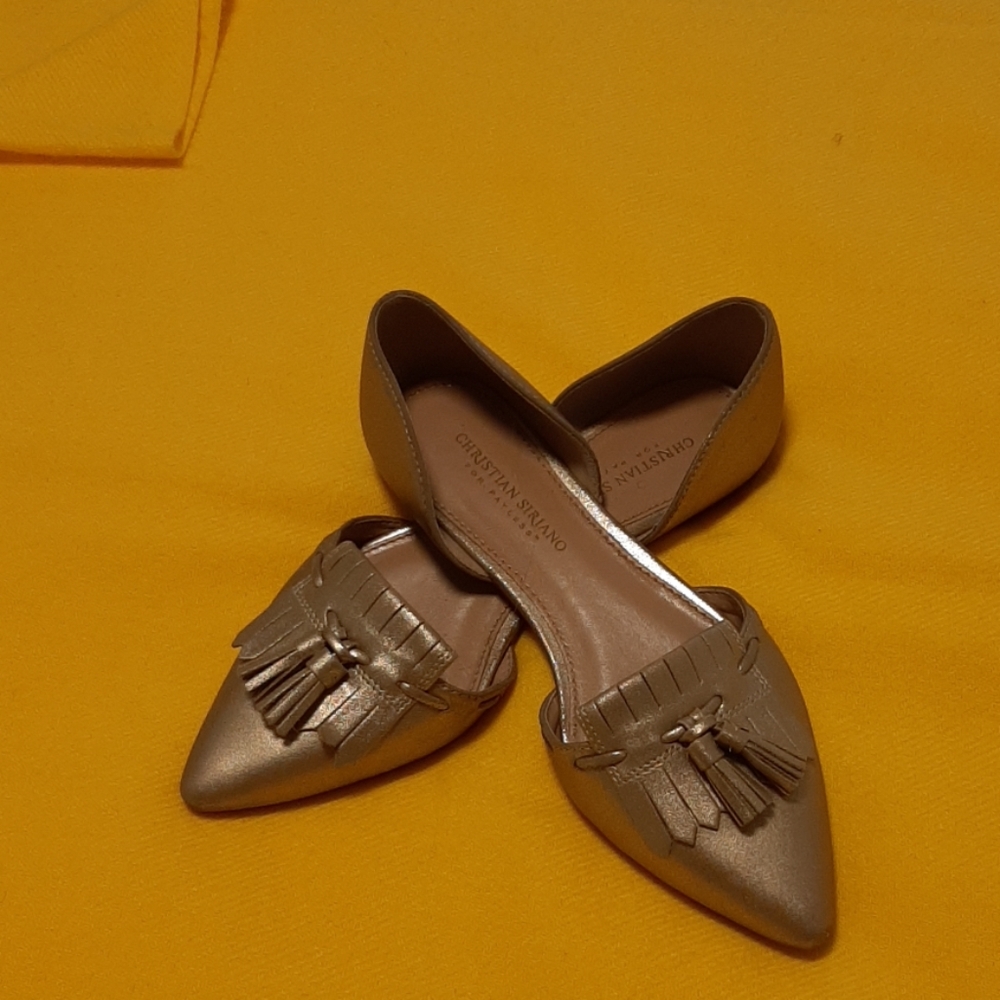 Gold flats